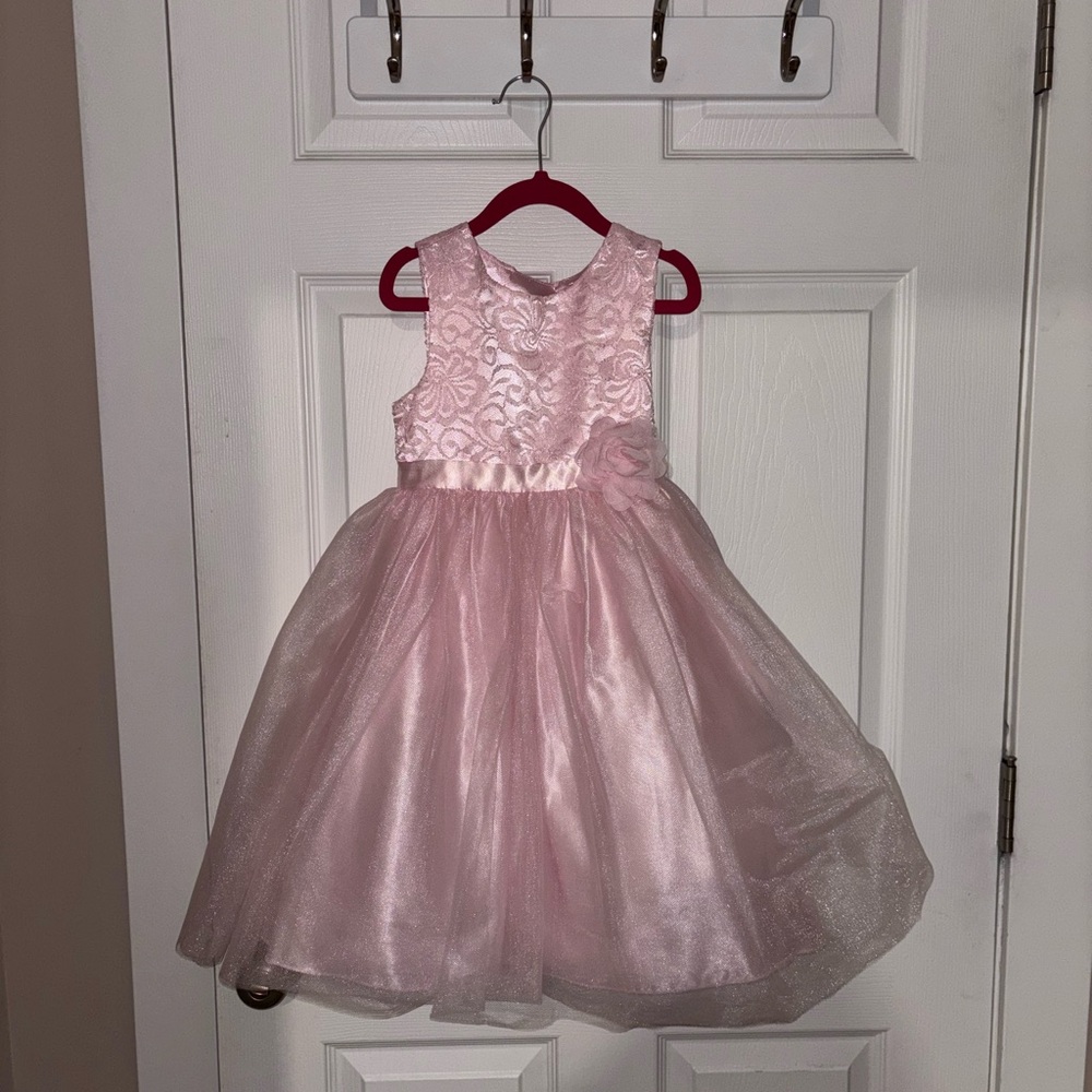 Elegant Pink Lace 6x Dress